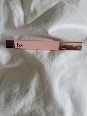 Lys Lipstick & Gloss